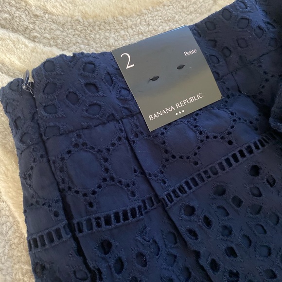 🎉 New Banana Republic Eyelet Skirt - Picture 3 of 5